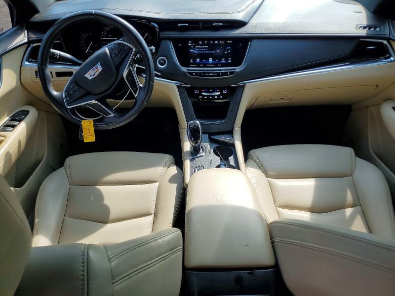 Zdjęcie 8 z aukcji – 2018 CADILLAC XT5 z VIN 1GYKNARS1JZ139615