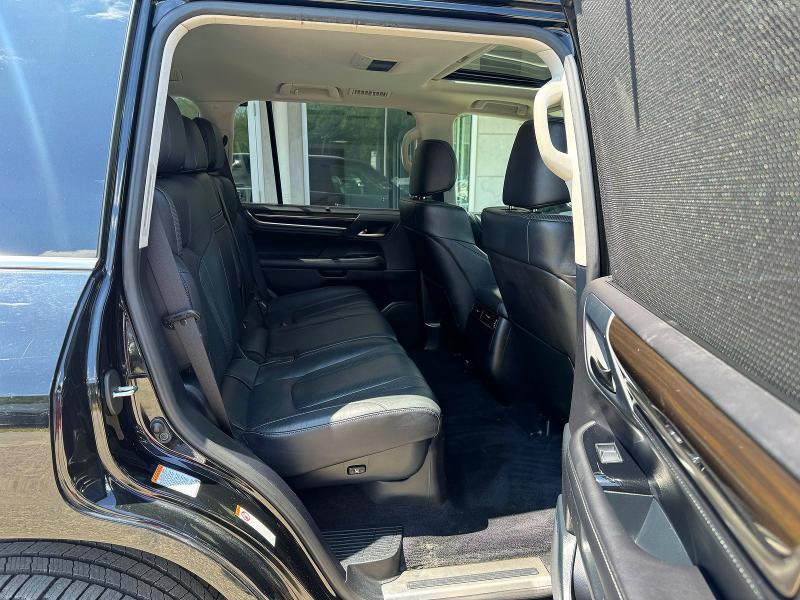Photo 6 from auction – 2018 LEXUS LX with VIN JTJHY7AX3J4262165