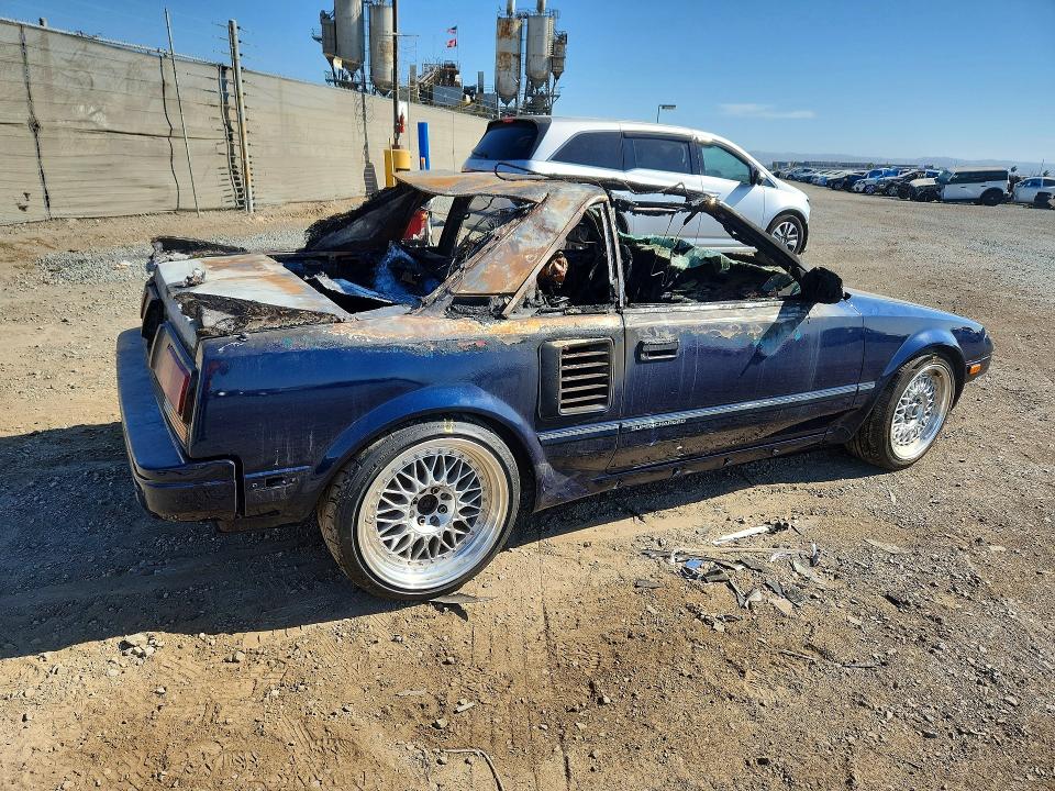 Photo 3 from auction – 1988 TOYOTA MR2 with VIN JT2AW16J20125052