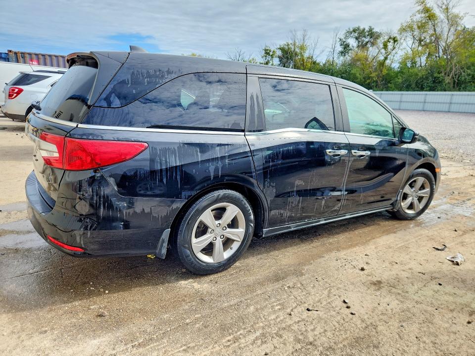 Снимка 3 от търг – 2019 HONDA ODYSSEY с VIN 5FNRL6H78KB129420