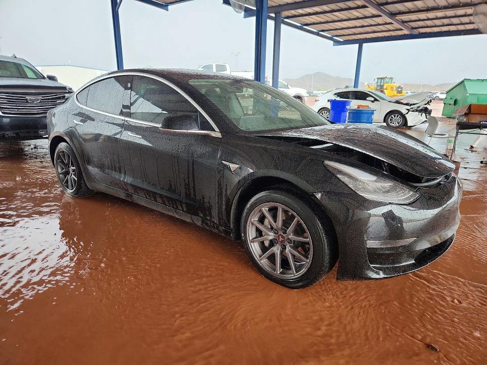 Photo 4 from auction – 2020 TESLA MODEL 3 with VIN 5YJ3E1EA3LF598208