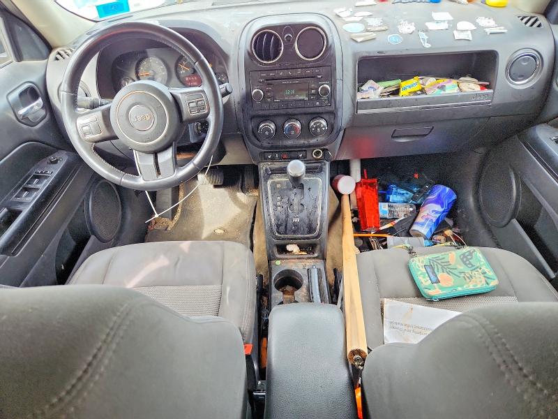 Photo 8 from auction – 2017 JEEP PATRIOT with VIN 1C4NJRFB8HD123047