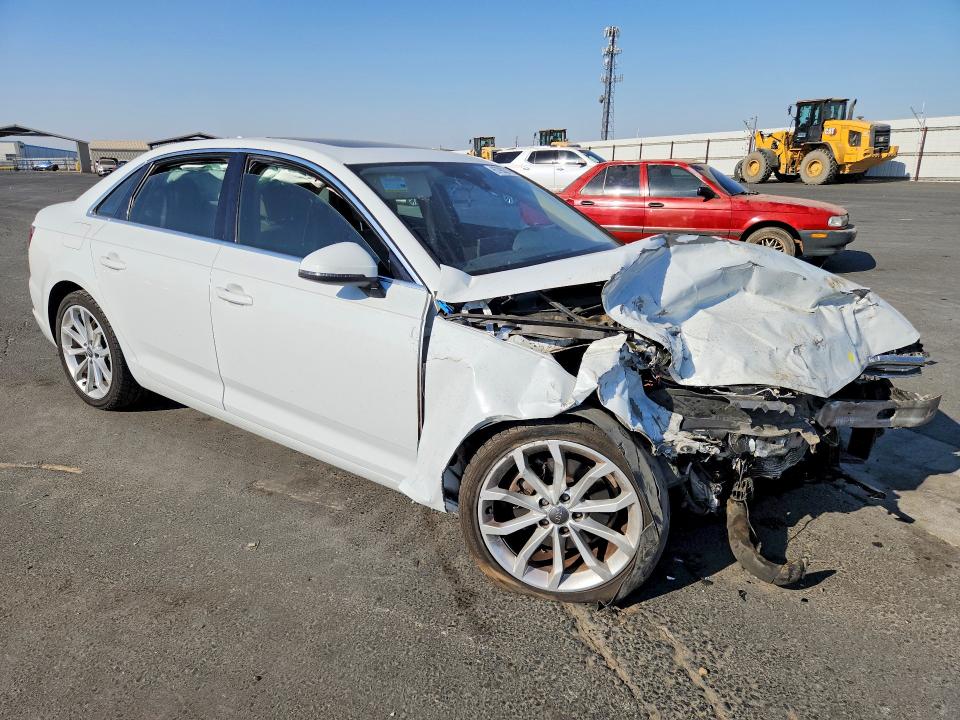 Photo 4 from auction – 2019 AUDI A4 with VIN WAUGMAF48KA047208