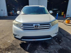 Photo 5 from auction – 2013 TOYOTA HIGHLANDER with VIN 5TDYK3EH8DS103070