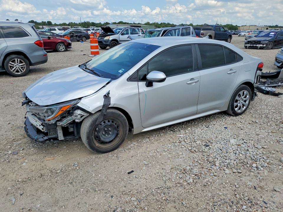 Photo 1 from auction – 2022 TOYOTA COROLLA with VIN 5YFEPMAE1NP293746