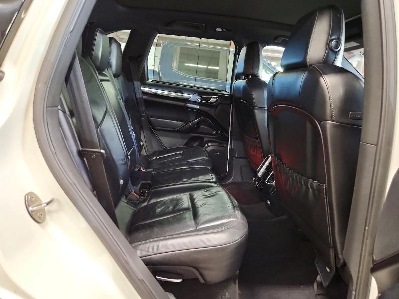 صورة رقم 11 من المزاد - 2012 PORSCHE CAYENNE مع VIN WP1AB2A23CLA44859