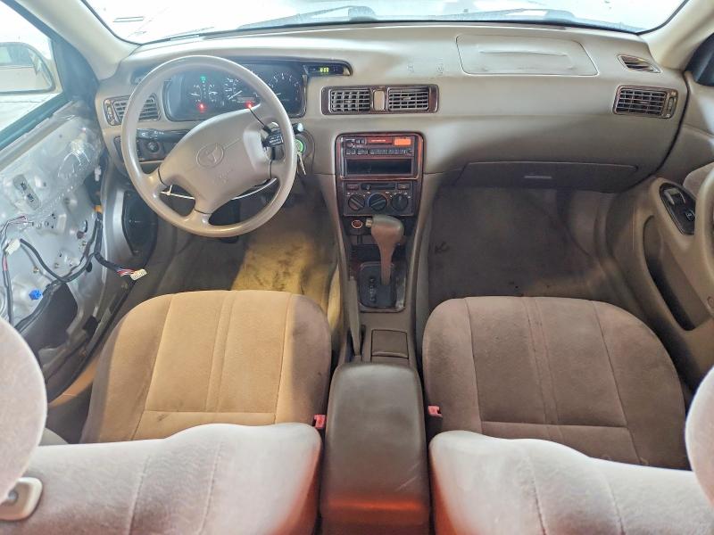 Photo 8 from auction – 1997 TOYOTA CAMRY with VIN 4T1BG22K7VU781657