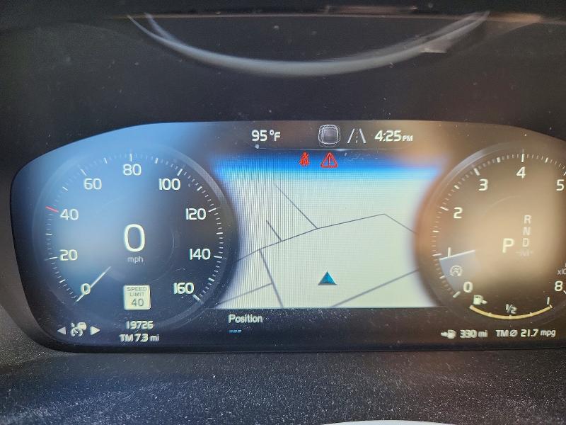 صورة رقم 9 من المزاد - 2021 VOLVO XC40 مع VIN YV4162UK7M2603769