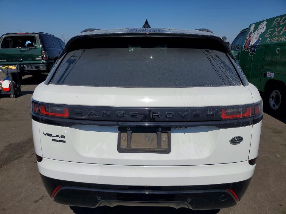 Photo 6 from auction – 2018 LAND ROVER RANGE ROVER VELAR with VIN SALYB2RX6JA770720