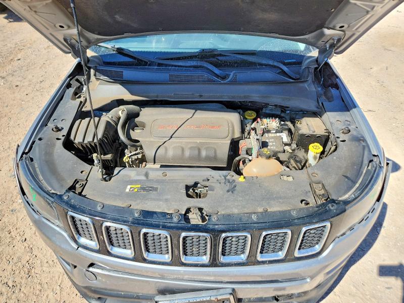 Photo 12 from auction – 2018 JEEP COMPASS with VIN 3C4NJCAB2JT368902