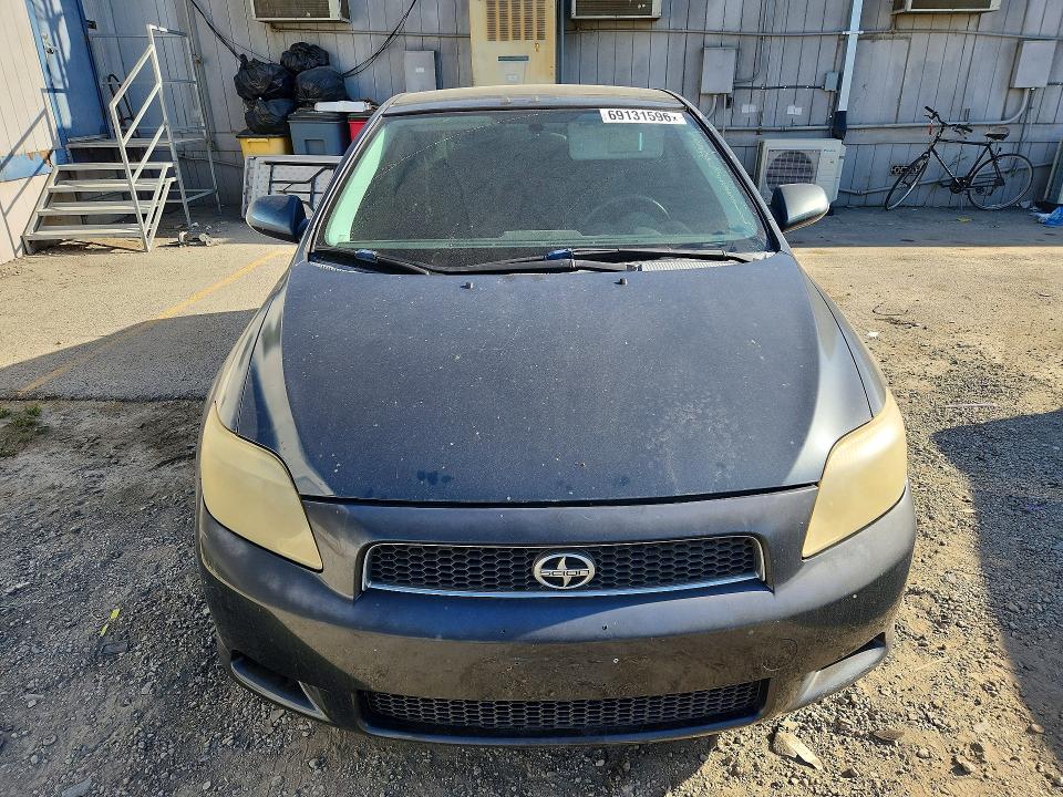 Zdjęcie 5 z aukcji – 2006 SCION TC z VIN JTKDE167160108092