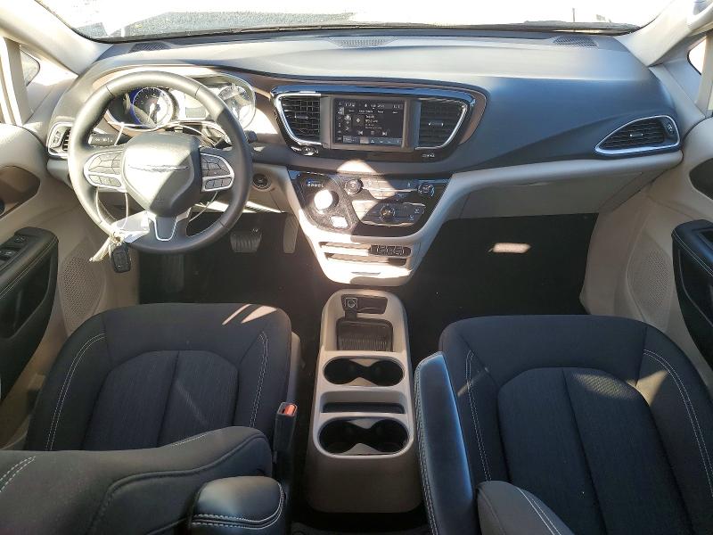 Photo 8 from auction – 2024 CHRYSLER VOYAGER with VIN 2C4RC1CG5RR186344