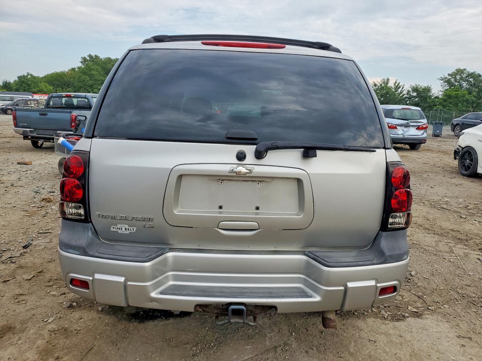 Photo 6 from auction – 2008 CHEVROLET TRAILBLAZER with VIN 1GNDT13S282102242