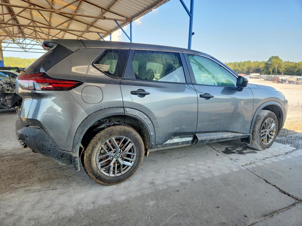 Photo 3 from auction – 2023 NISSAN ROGUE with VIN 5N1BT3ABXPC816168
