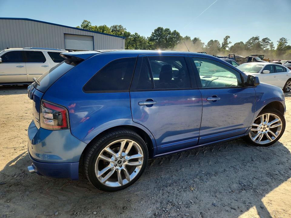 Photo 3 from auction – 2010 FORD EDGE with VIN 2FMDK4AC9ABA75559