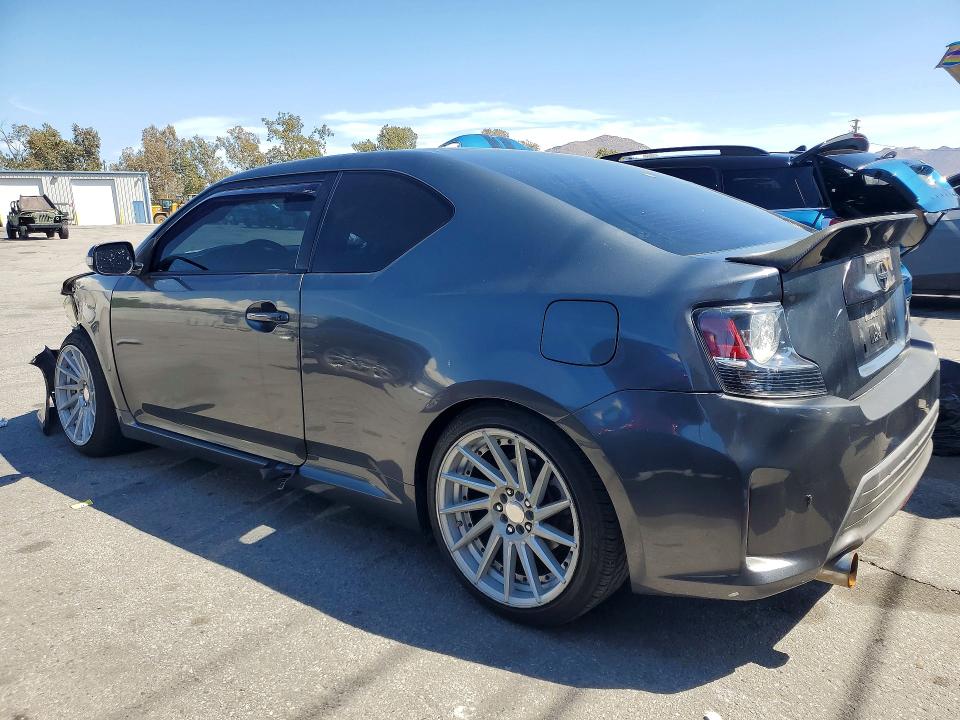 Photo 2 from auction – 2014 SCION TC with VIN JTKJF5C71E3083686