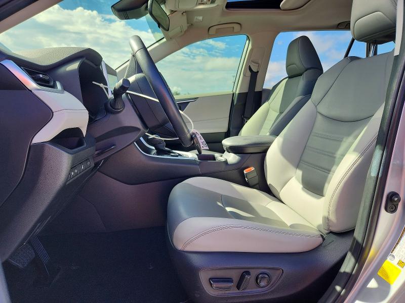 Foto 7 de la subasta – 2024 TOYOTA RAV4 con VIN JTMB6RFV0RD122698