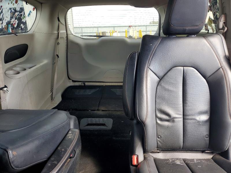 صورة رقم 10 من المزاد - 2018 CHRYSLER PACIFICA مع VIN 2C4RC1L72JR359323