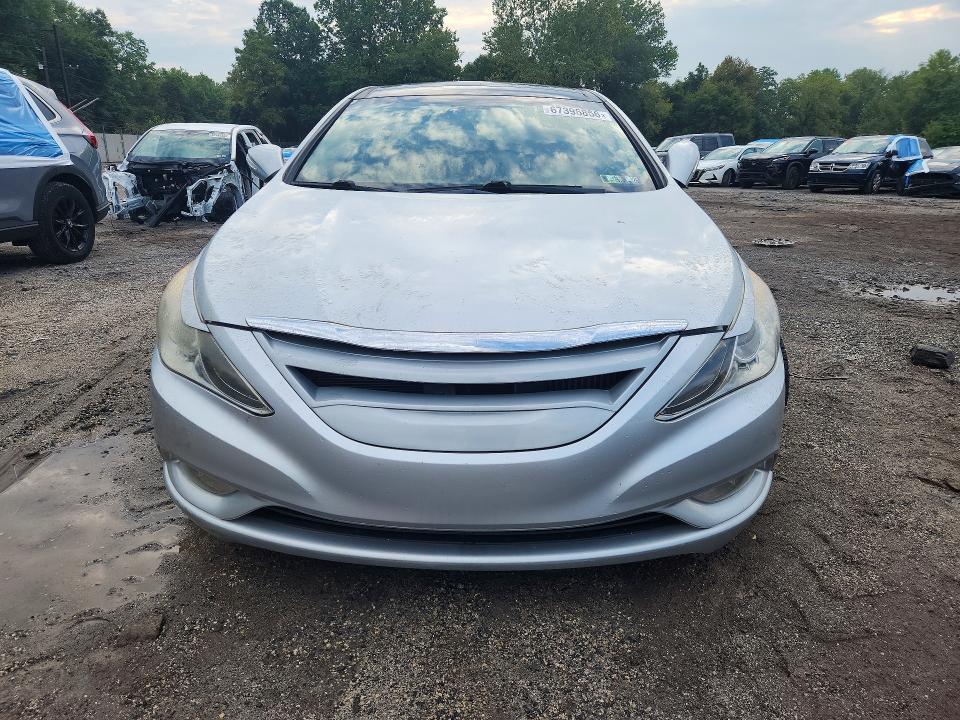 Photo 5 from auction – 2013 HYUNDAI SONATA with VIN 5NPEC4AB5DH640671