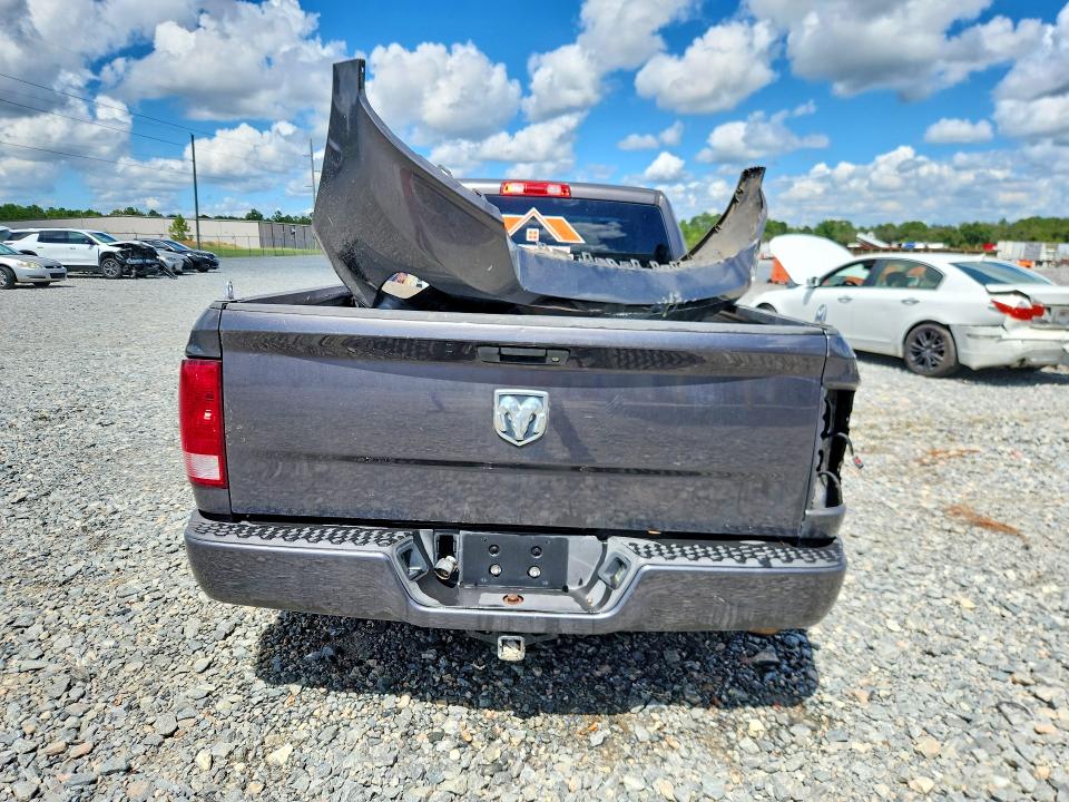 Снимка 6 от търг – 2016 RAM 1500 с VIN 3C6JR6AG3GG245722