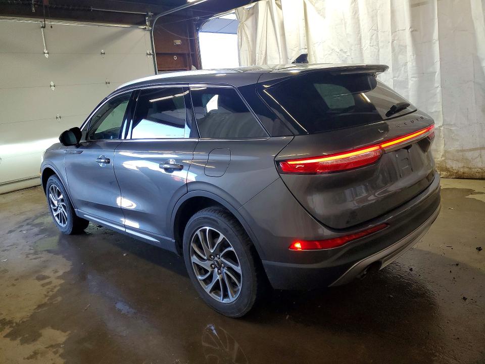Photo 2 from auction – 2021 LINCOLN CORSAIR with VIN 5LMCJ1D96MUL11075