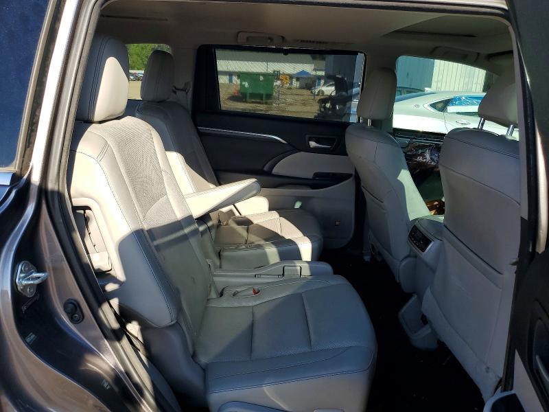 Снимка 10 от търг – 2014 TOYOTA HIGHLANDER с VIN 5TDYKRFH3ES036638