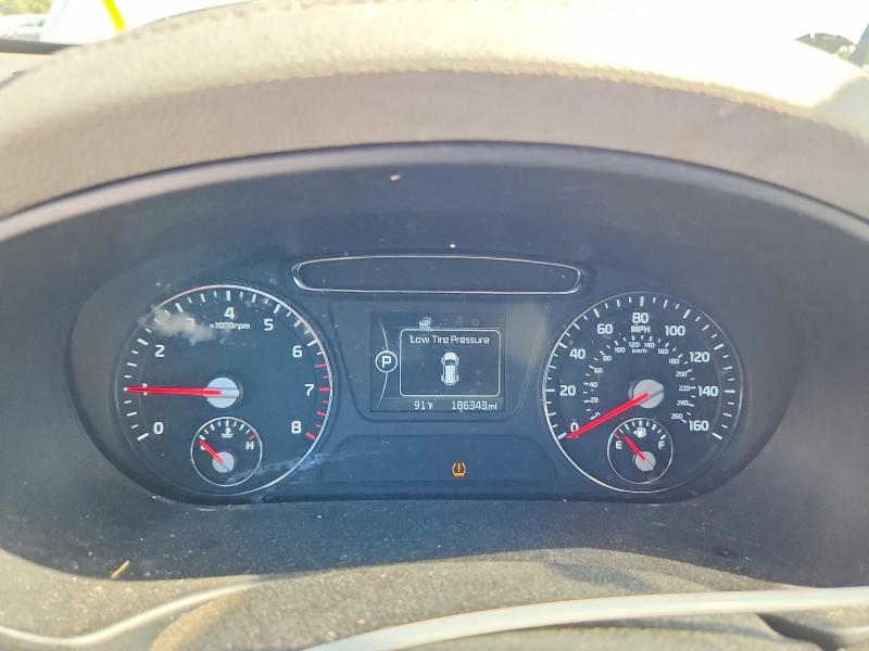 Zdjęcie 9 z aukcji – 2016 KIA SORENTO z VIN 5XYPH4A10GG046860