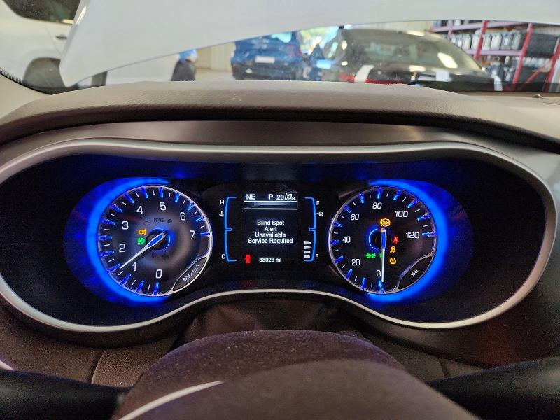 Снимка 9 от търг – 2017 CHRYSLER PACIFICA с VIN 2C4RC1BG5HR675925