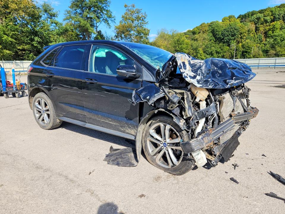Zdjęcie 4 z aukcji – 2017 FORD EDGE z VIN 2FMPK4AP0HBC53157