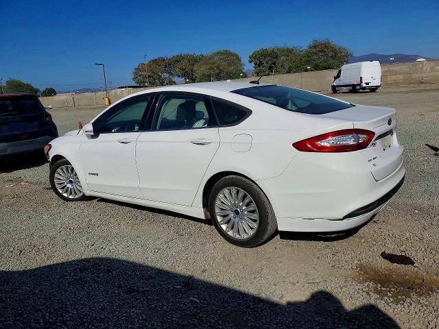 Снимка 2 от търг – 2013 FORD FUSION с VIN 3FA6P0LUXDR209486