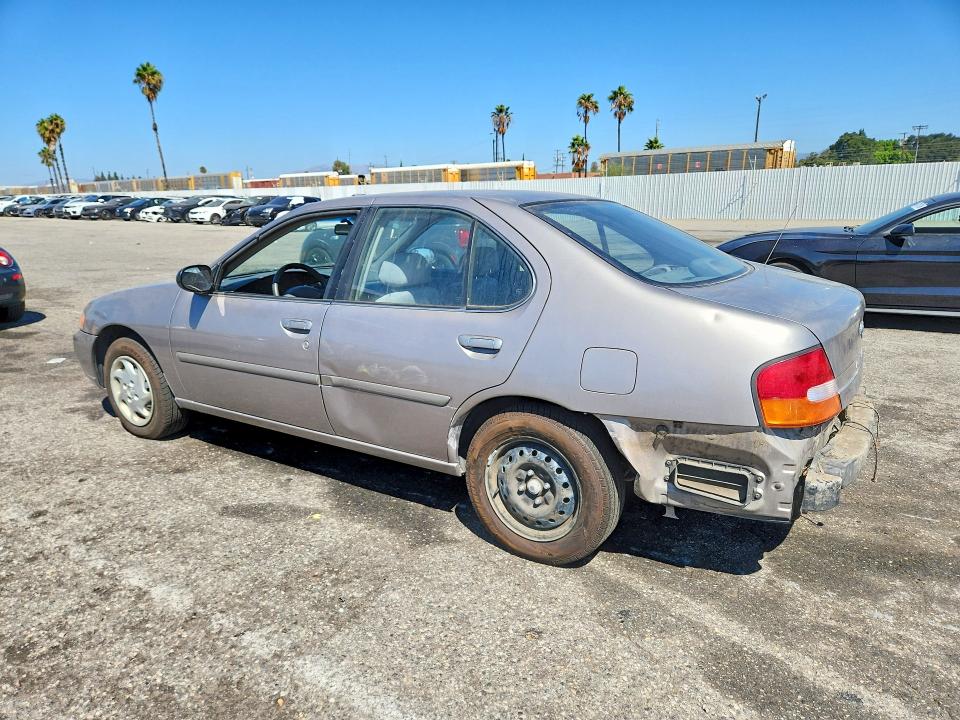 Photo 2 from auction – 1999 NISSAN ALTIMA with VIN 1N4DL01D0XC201440