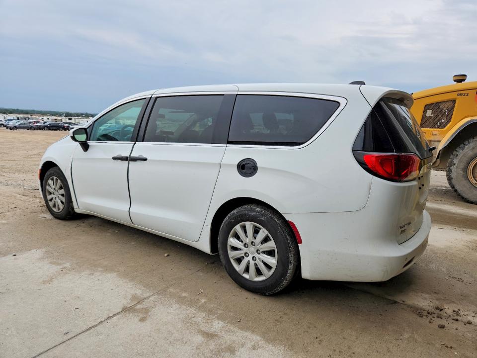 Photo 2 from auction – 2019 CHRYSLER PACIFICA with VIN 2C4RC1AG6KR597583
