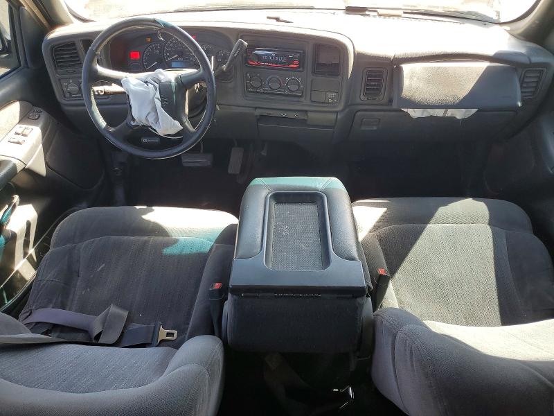 Photo 8 from auction – 2002 CHEVROLET SILVERADO with VIN 2GCEC19V821348735