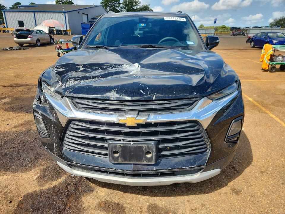 Снимка 5 от търг – 2021 CHEVROLET BLAZER с VIN 3GNKBCRS5MS548266