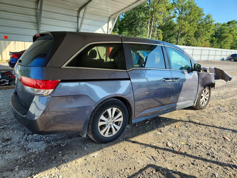 Photo 3 from auction – 2016 HONDA ODYSSEY with VIN 5FNRL5H38GB010457