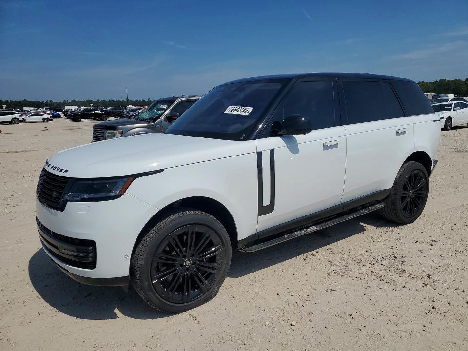 LAND ROVER RANGE ROVER 2023 with VIN SALKPBE7XPA025006 - Photo from auction
