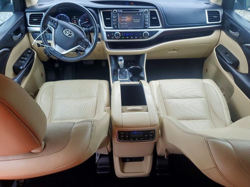 Снимка 8 от търг – 2015 TOYOTA HIGHLANDER с VIN 5TDDKRFH4FS140491