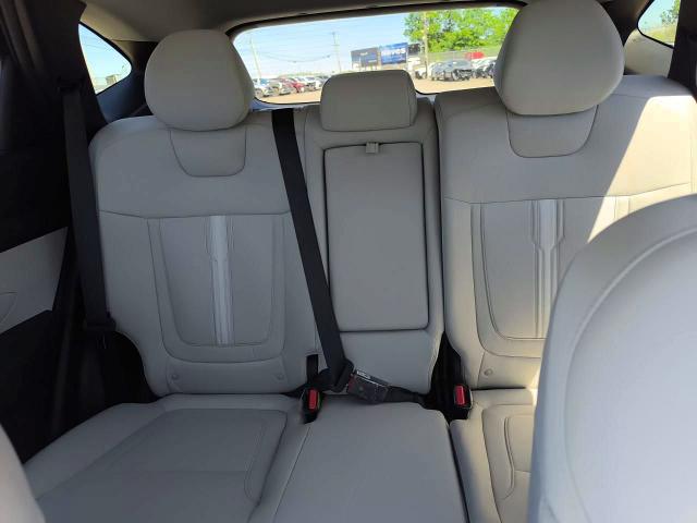 Photo 10 from auction – 2025 HYUNDAI TUCSON with VIN 5NMJBCDE8SH588447
