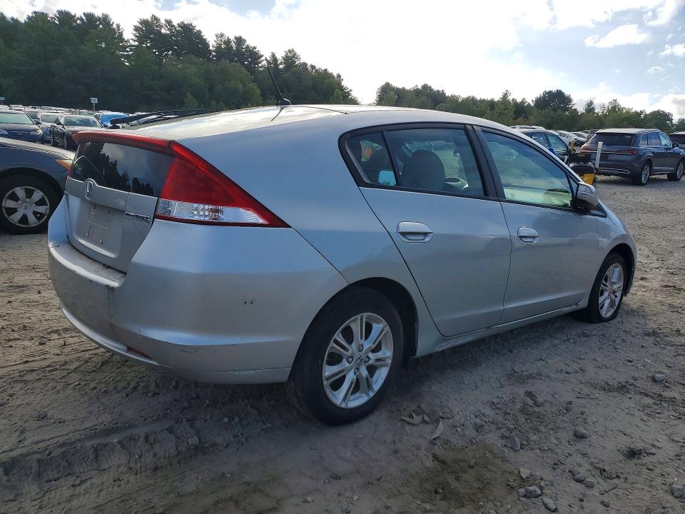 Photo 3 from auction – 2010 HONDA INSIGHT with VIN JHMZE2H76AS039086
