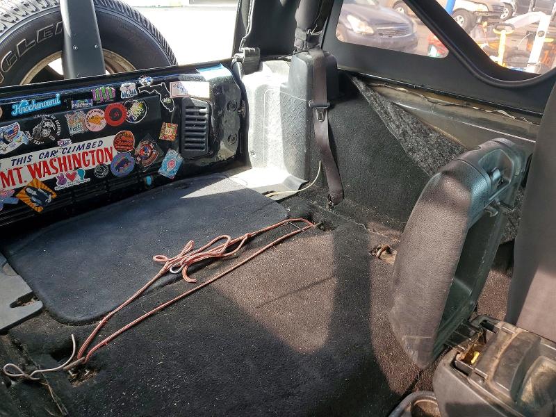 Zdjęcie 10 z aukcji – 2016 JEEP WRANGLER z VIN 1C4AJWAG8GL252572