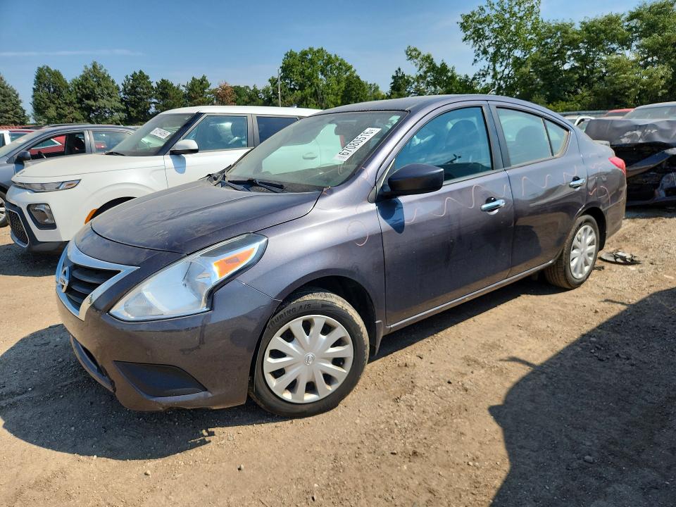 NISSAN VERSA 2015 con VIN 3N1CN7AP0FL829636 - Foto de la subasta