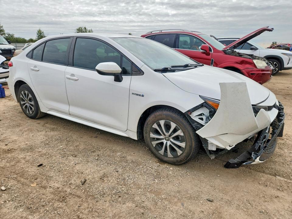Фото 4 с аукциона – 2021 TOYOTA COROLLA с VIN JTDEAMDE2MJ000856