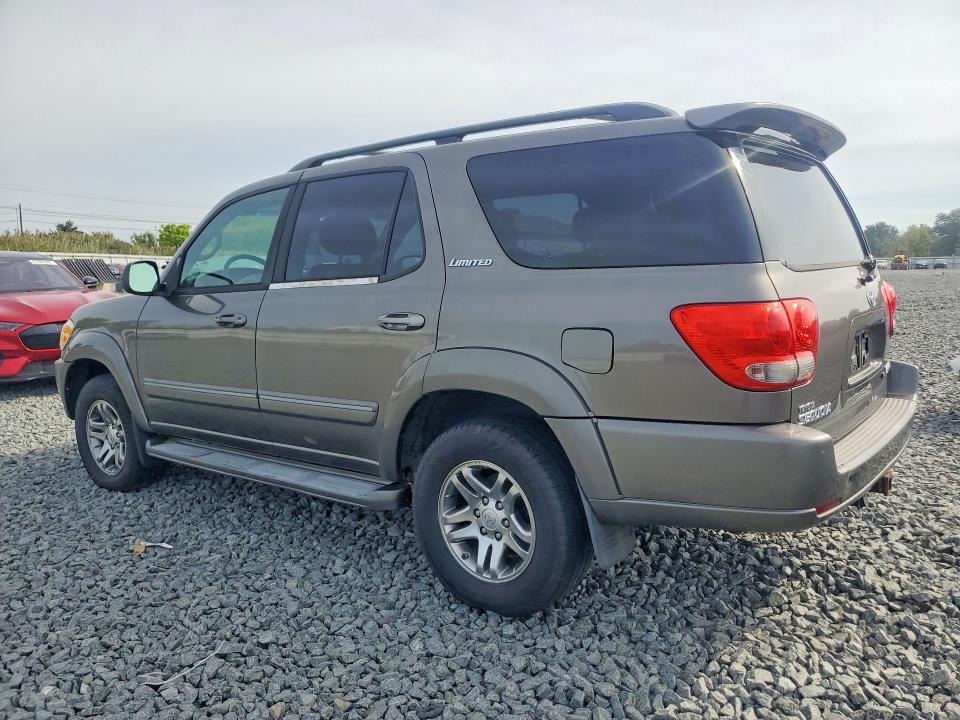 Photo 2 from auction – 2005 TOYOTA SEQUOIA with VIN 5TDBT48A65S237830