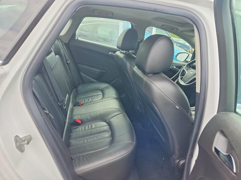 Фото 10 с аукциона – 2014 BUICK VERANO с VIN 1G4PS5SK2E4126358
