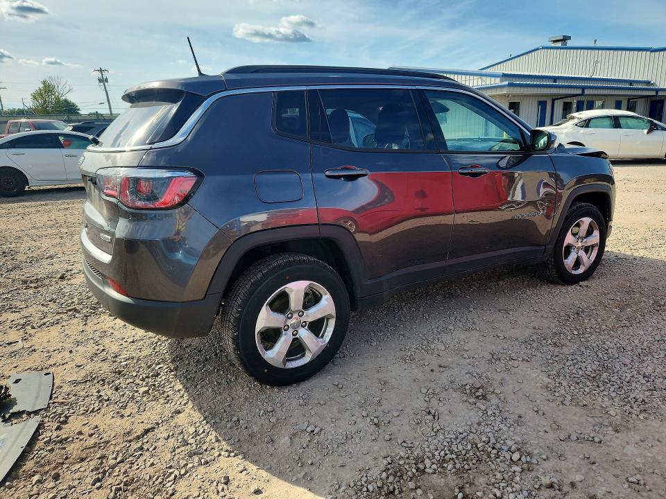 Photo 3 from auction – 2020 JEEP COMPASS with VIN 3C4NJDBB9LT239580