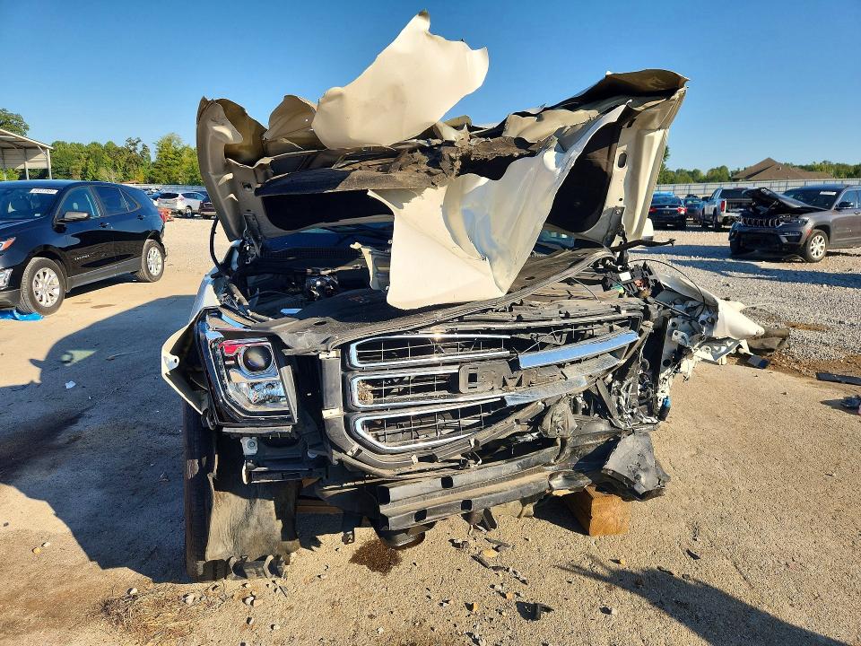 Photo 5 from auction – 2015 GMC YUKON with VIN 1GKS1BKC4FR192640