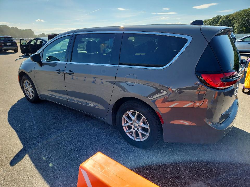 Photo 2 from auction – 2025 CHRYSLER PACIFICA with VIN 2C4RC1BG6SR532327