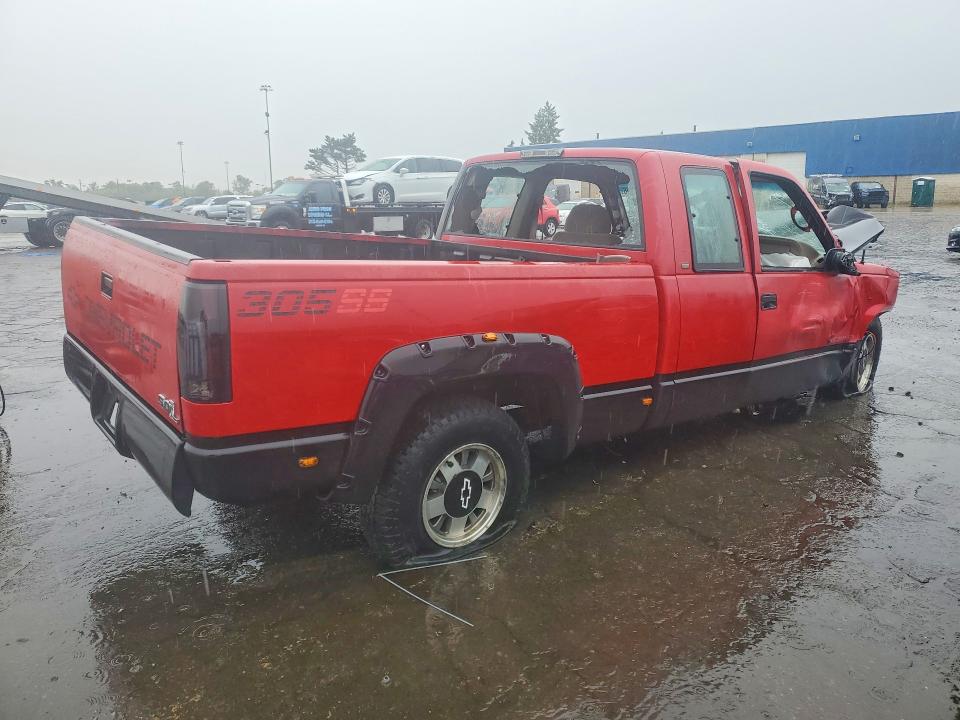 Снимка 3 от търг – 1998 CHEVROLET GMT-400 с VIN 2GCEC19M5W1236584