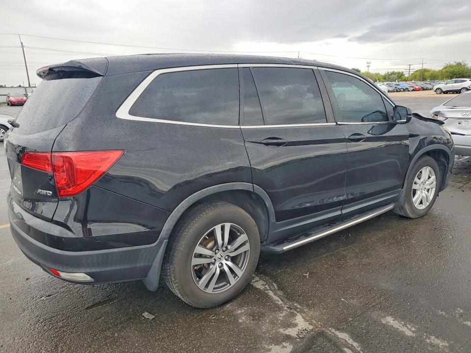 Photo 3 from auction – 2017 HONDA PILOT with VIN 5FNYF6H59HB092985