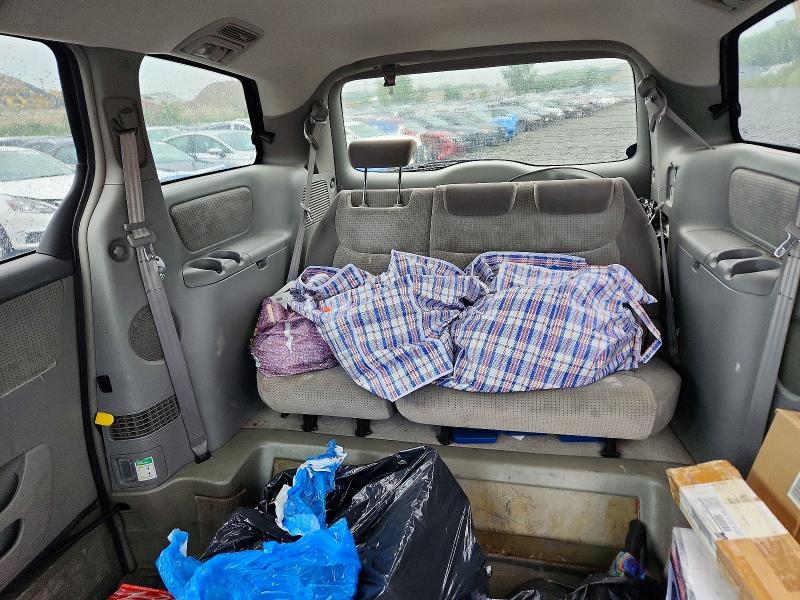 Photo 10 from auction – 2006 TOYOTA SIENNA with VIN 5TDZA23C76S566829